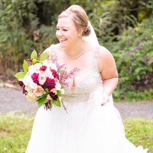 Meet your Posher, Jaymee